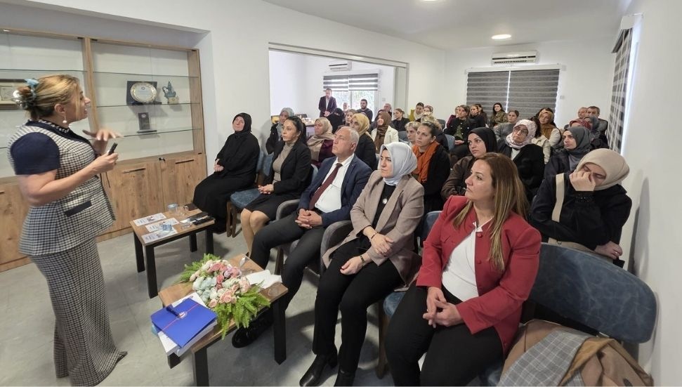 KIBTES’ten "Kadınların Çalışma ve Aile Hayatı" paneli: İş ve aile hayatı arasındaki denge ele alındı