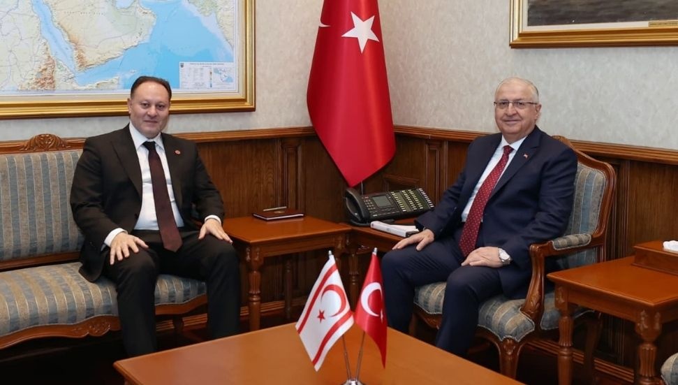 Türkiye Milli Savunma Bakanı Güler, Öztürkler'i kabul etti: Türkiye ile eşgüdüm içinde çalışmayı sürdüreceğiz