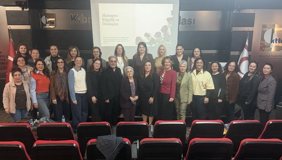 İş Kadınları Derneği'nin “Kadın Sağlığı ve Menopoz Bilgilendirme Programı