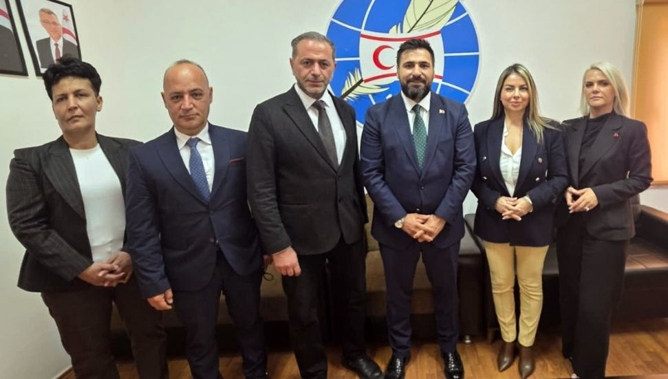 Türkiye Lefkoşa Büyükelçiliği'nin yeni İletişim Müşaviri, Dr. Recep Şehitoğlu Dış Basın Birliği’ni ziyaret etti