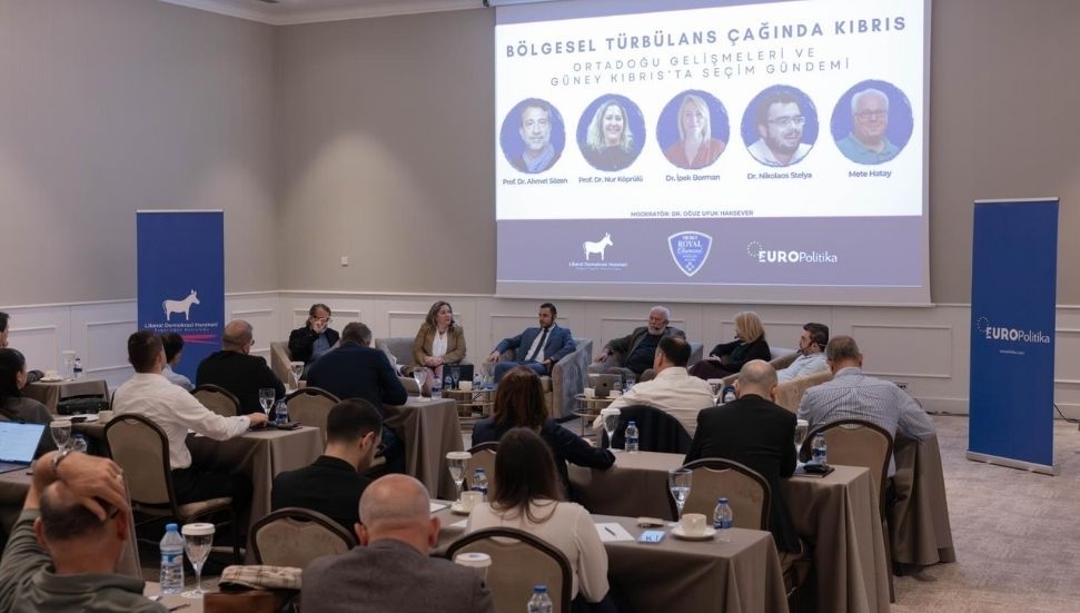 Liberal Demokrasi Hareketi ve EUROPolitika’nın “Bölgesel Türbülans Çağında Kıbrıs” paneli yoğun katılımla tamamlandı