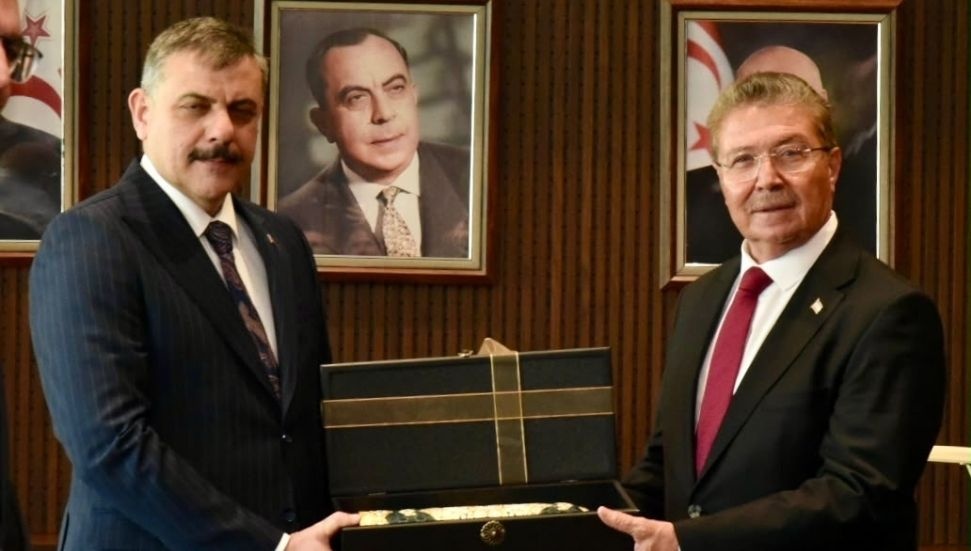 Başbakan Üstel, Türkiye İçişleri Bakanı Çiftçi’yi 