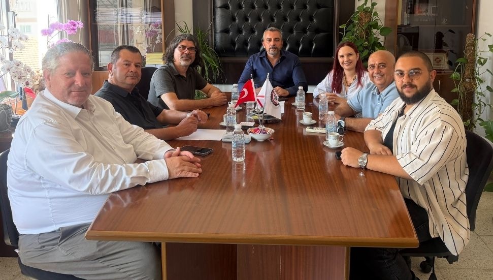 Bağımsızlık Yolu, asgari ücret önerilerini Hür-İş ile paylaştı