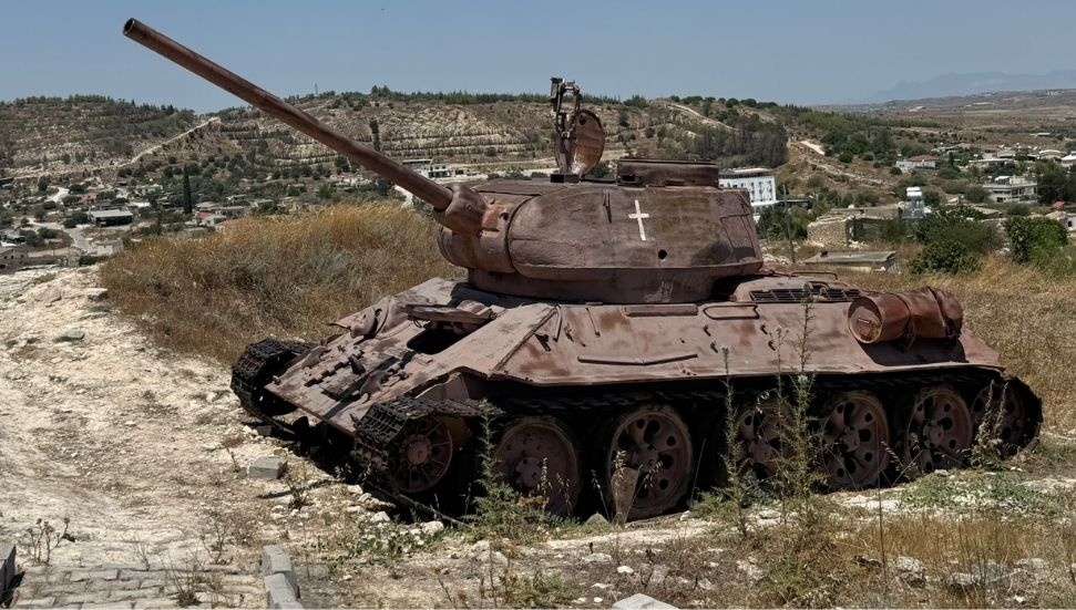 52 yıldır sınırda sessiz nöbetteler: "Tutsak Tanklar" Barış Harekâtı'nın simgesi olmayı sürdürüyor