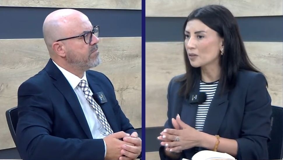 Özdenefe: Seçim ve adaylık süreci başlamışken, seçimin kurallarını değiştirmeye çalışmak yanlış