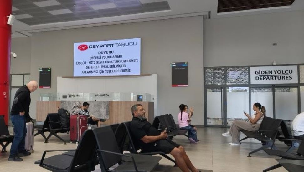Taşucu Limanı’ndan KKTC’ye feribot seferleri iptal edildi