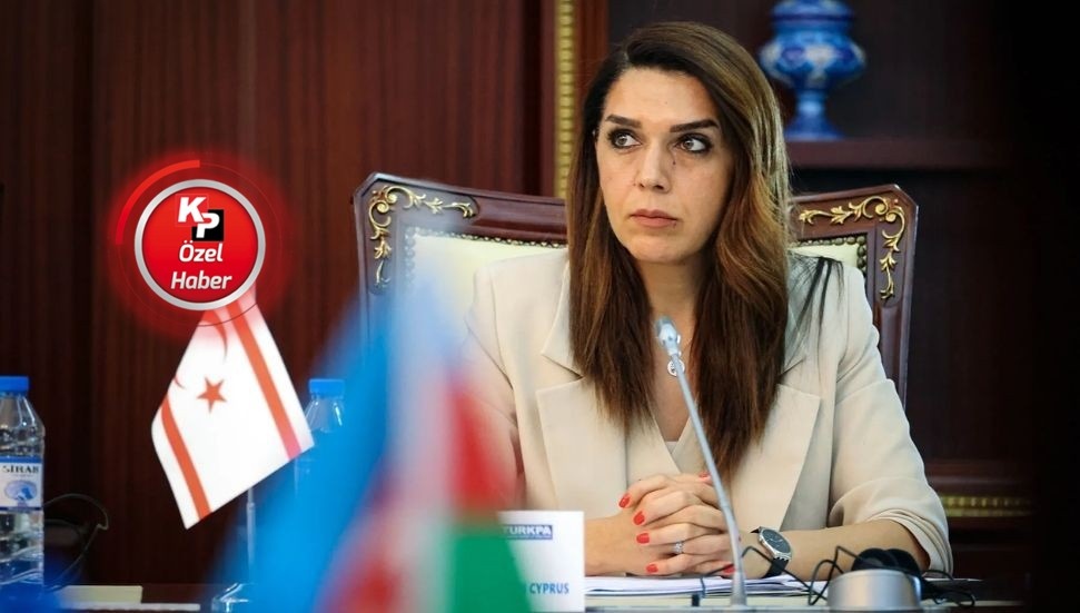 Fide Kürşat: Bakan Çavuş kürsüde "garip garip hallere girdi", soruların hiçbirini yanıtlamadı