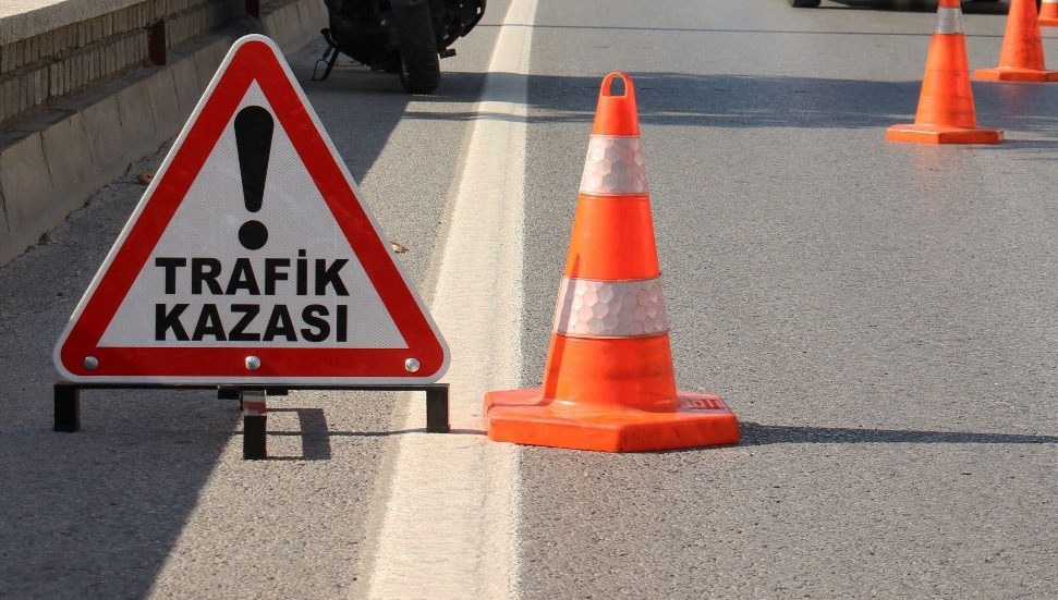 Güzelyurt ve Girne'de trafik kazası: 3 yaralı, 1 tutuklu
