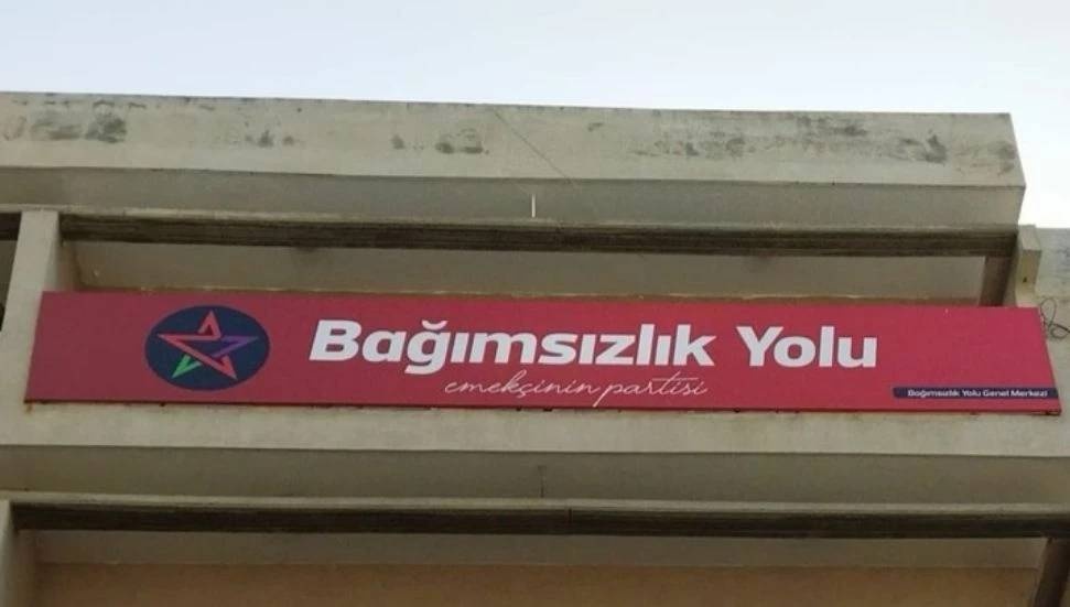 Bağımsızlık Yolu: Basın emekçilerinin safında rüşvetçilerin, sahtekarların, işbirlikçilerin karşısındayız!