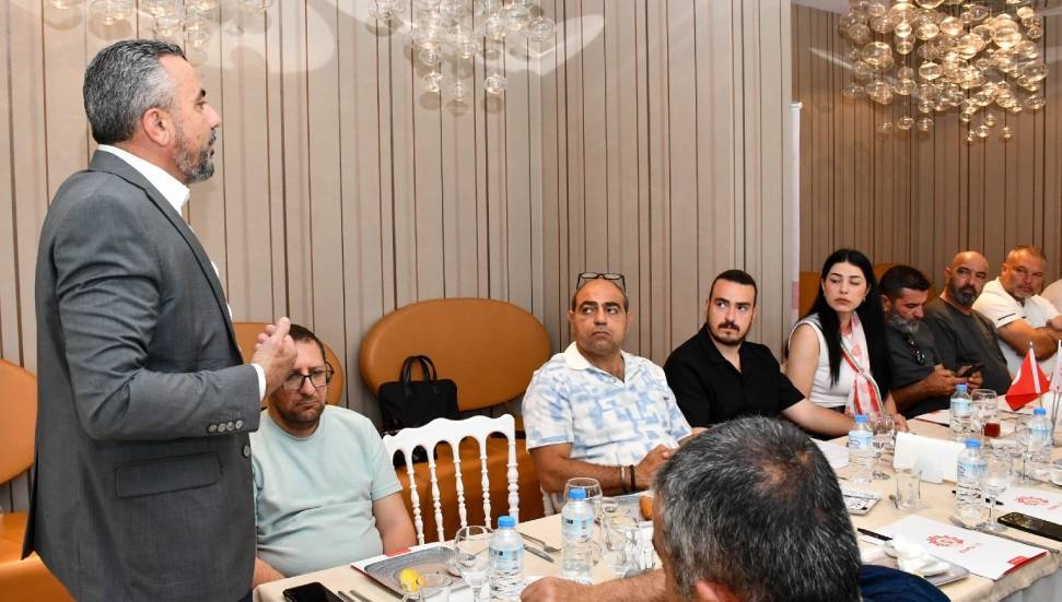Kamu-İş’in düzenlediği, “Toplu İş Sözleşmesi Yasası ve Uygulamaları” panelinin ikincisi yapıldı