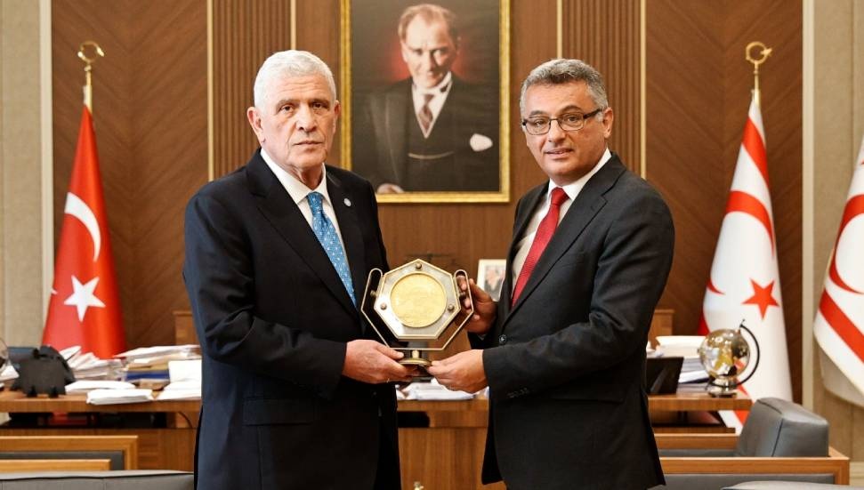 Erhürman, İYİ Parti Genel Başkanı Dervişoğlu ve beraberindeki heyeti kabul etti
