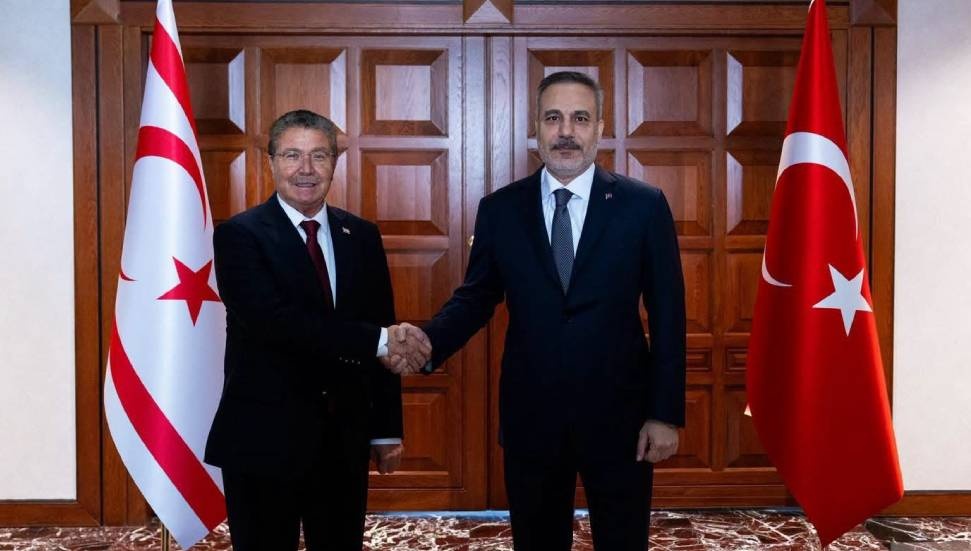 Üstel: Fidan’ın açıklamaları Kıbrıs’ta gerçeklerin artık görmezden gelinemeyeceğini ortaya koydu