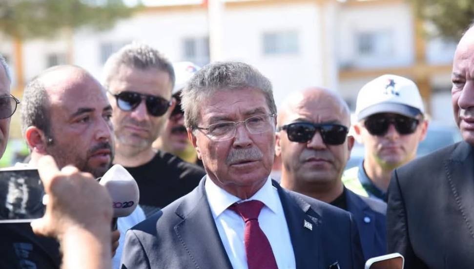 Ünal Üstel: Bu gece de denizde ve havada aramalarımız aralıksız sürecek