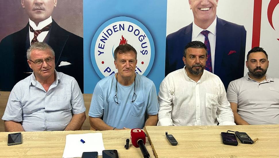 YDP hükümetten çekilme kararı aldı!