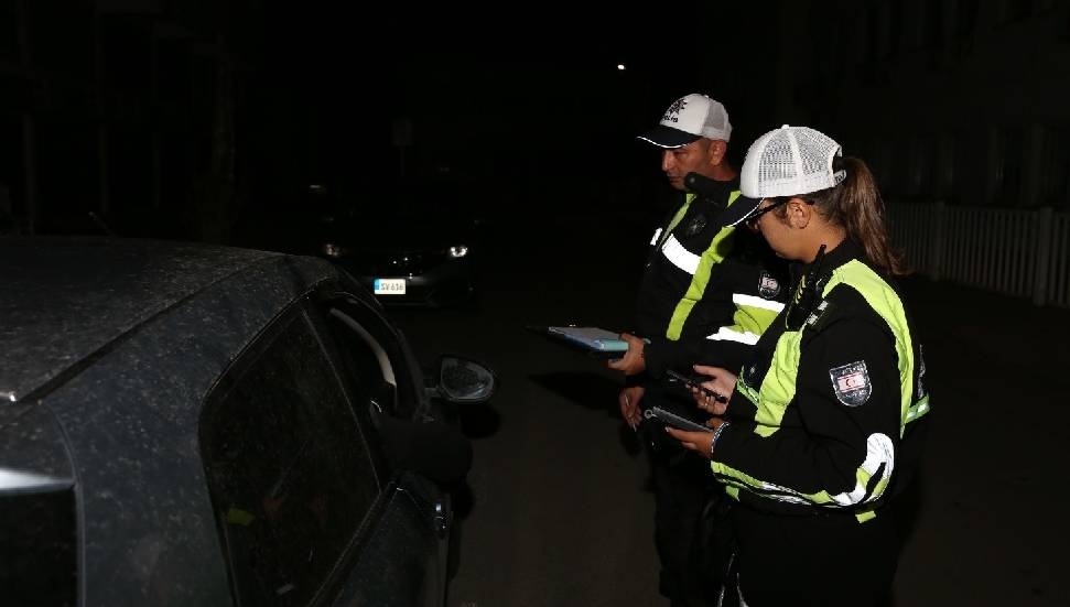 Trafik denetimlerinde 367 sürücüye ceza, 36 araç trafikten men