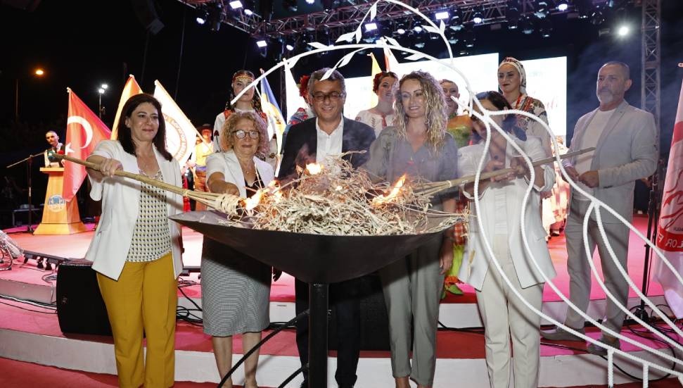 Tufan Erhürman, Yeniboğaziçi ve Serdarlı’da düzenlenen festivallere katıldı