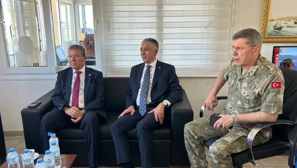 Türkiye Dışişleri Bakan Yardımcısı Hacı Ali Özel: Her türlü desteği vermeye hazırız