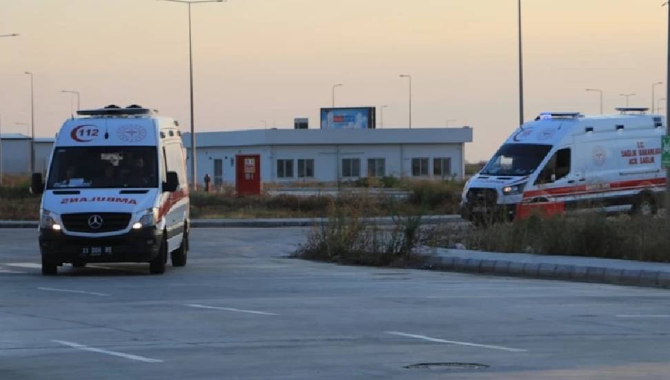 Gemi faciasında hayatını kaybeden Hüseyin Özdemir ve Reyhan Verim’in cenazeleri Mersin’e götürüldü
