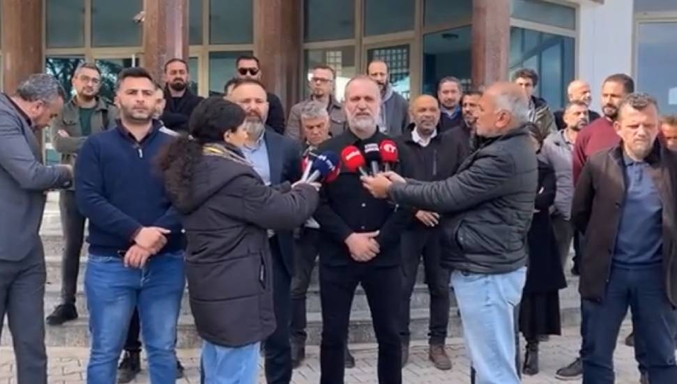 Dayanışma fonu izni verilmemişti: Ektam Kıbrıs için İçişleri Bakanlığı önünde eylem!