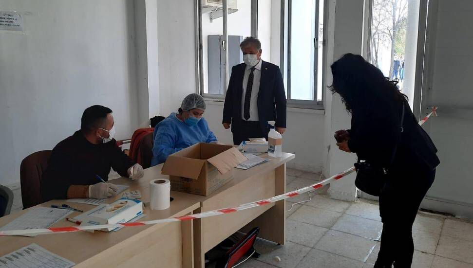 Ο υπουργός Υγείας Ali Pilli, Girne Dr.  Επισκέφτηκε το Νοσοκομείο Akçiçek