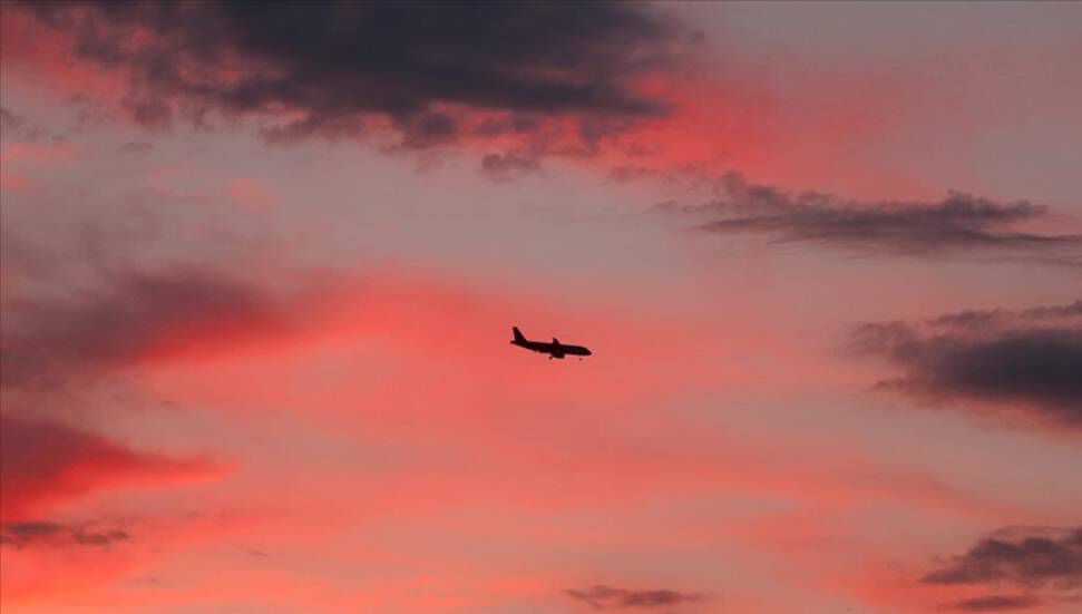 Χαμένη επαφή με επιβατικό αεροπλάνο στην Ινδονησία